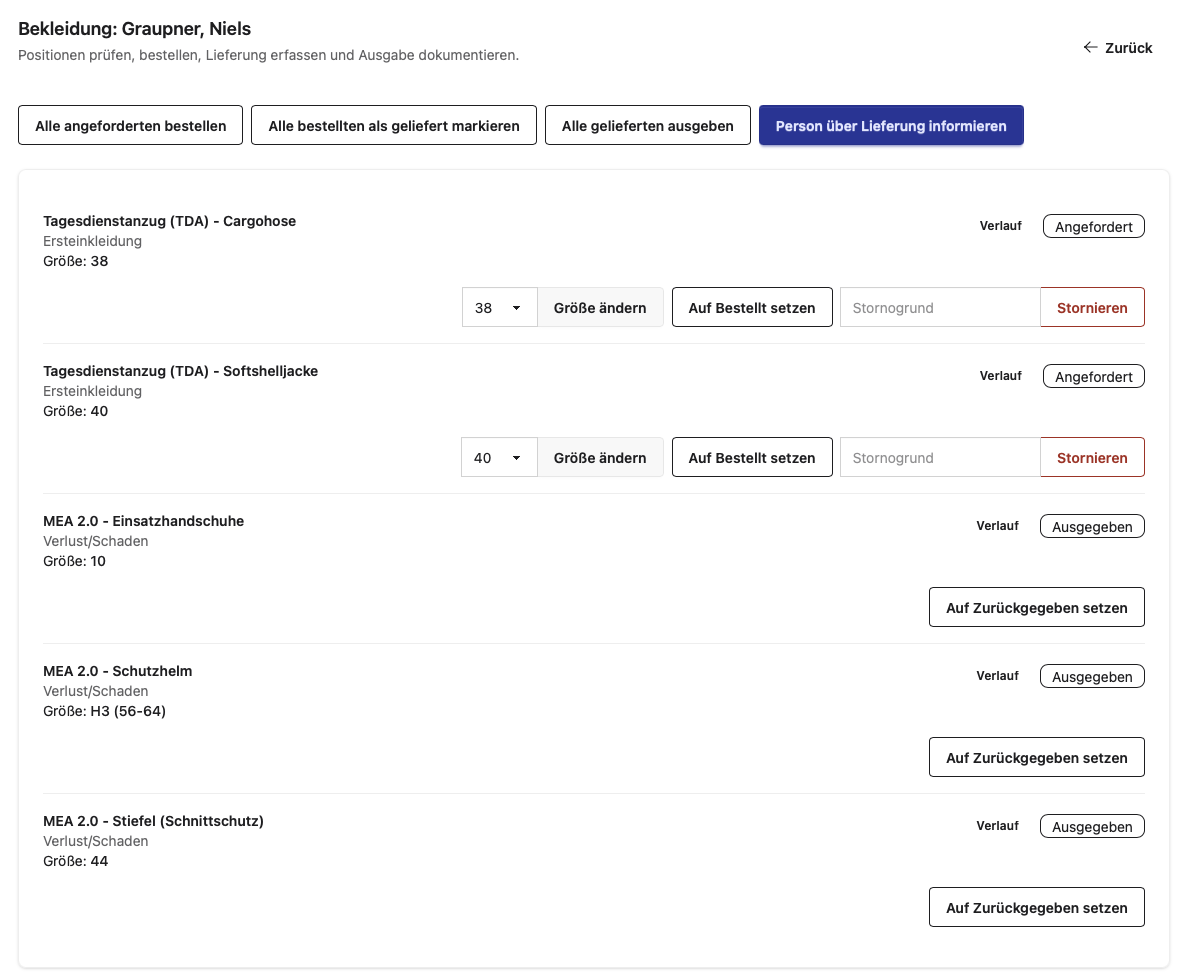 Screenshot der gruppierten Anforderungsübersicht mit Suche
